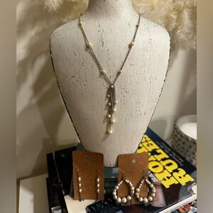 Elegant Pearl and Silver Jewelry Set